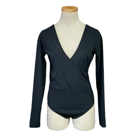 ASOS Bodysuit Women's 6 Black Long Sleeve V-Neck Stretch One-Piece - Picture 1 of 15